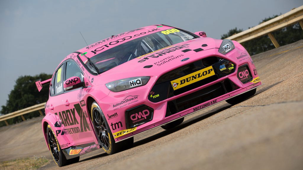 Tordoff unveils special livery for BTCC anniversary